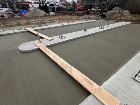 Concrete slab screed, concrete work in New York