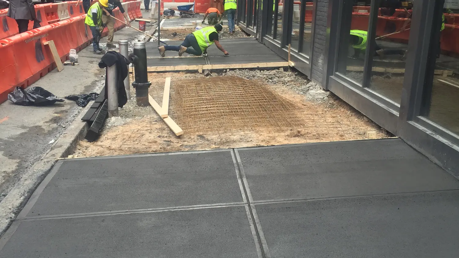 Sidewalk violations removed, New York City